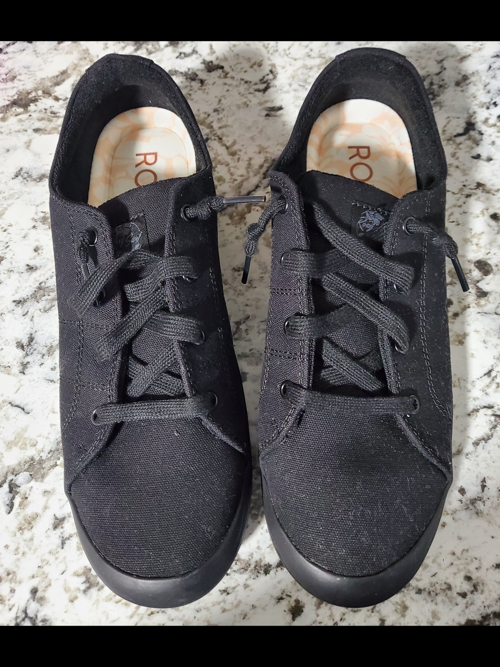 Roxy Black Slip-Resisting Rubber Sole Shoe